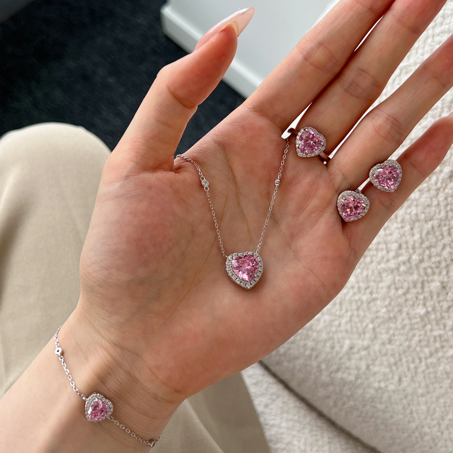 Boucles d'Oreilles Rosy Heart 🩷