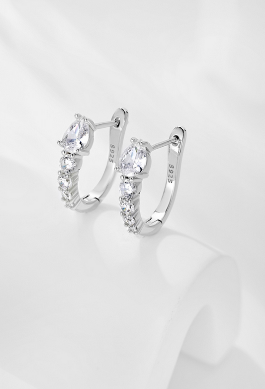 Boucles d’oreilles Créoles poire - Argentée