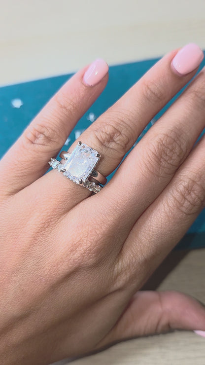 White Whisper Ring
