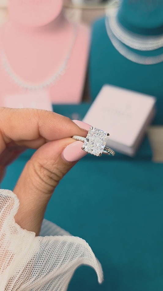 Moonlight Kiss Ring
